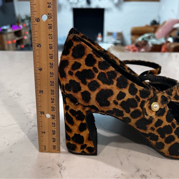 CROWN & IVY Calf Hair Leopard Print Mary Jane Block Heels Pointy Toe Size 7.5 - Picture 9 of 10
